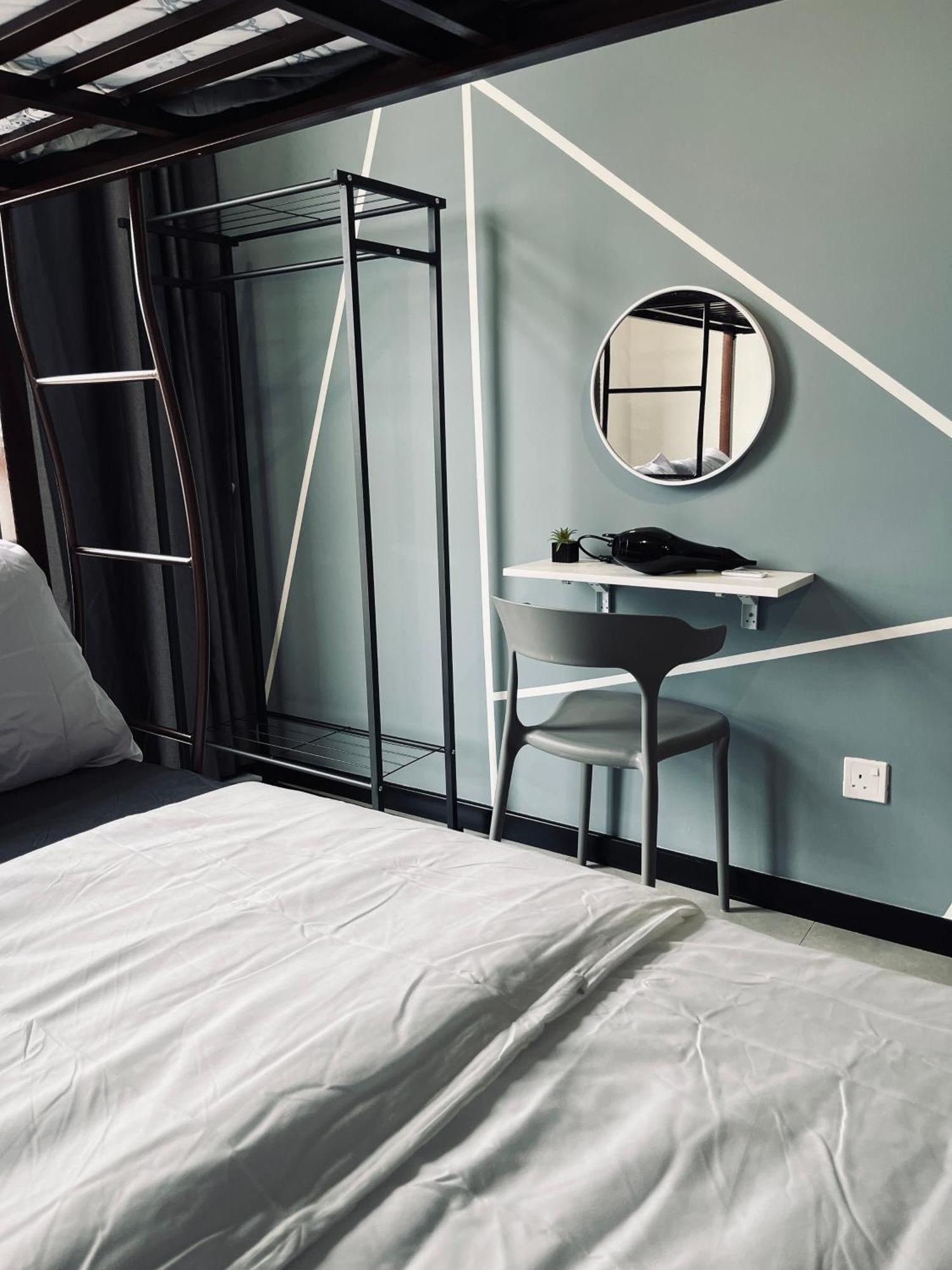 Neu Cozy 2 Bedrooms Family House * Kuala Lumpur